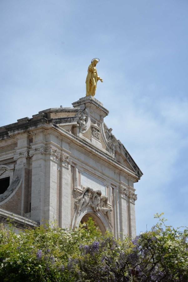 Camere Paolo Assisi Exteriér fotografie